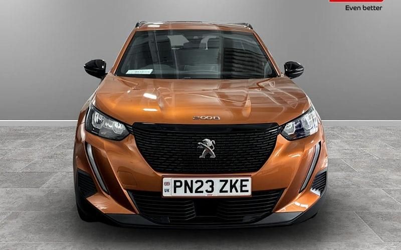 Used Peugeot 2008 Active+ 101 HP (74 kW) 2023 SUV