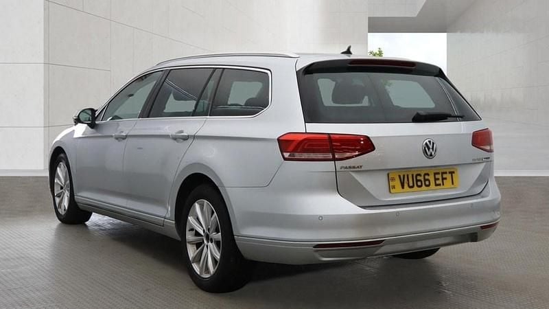 Used VW Passat Business 150 HP (110 kW) 2016 Reflex silver Estate