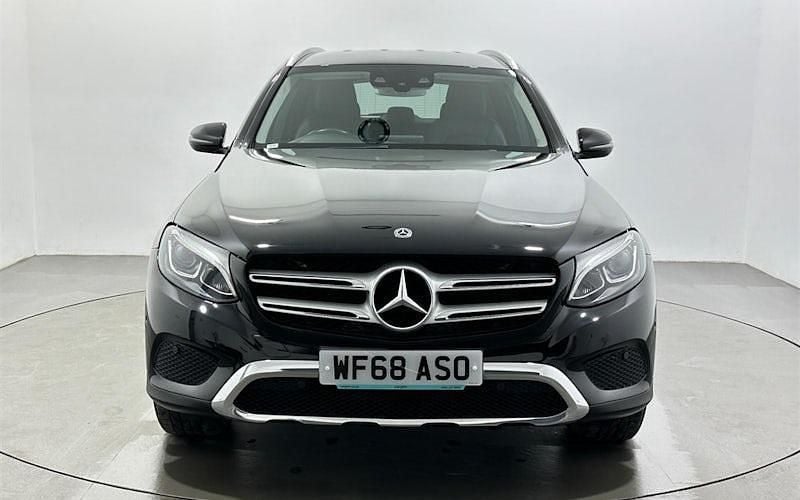 Used Mercedes GLC220 170 HP (125 kW) 2018 Black Estate