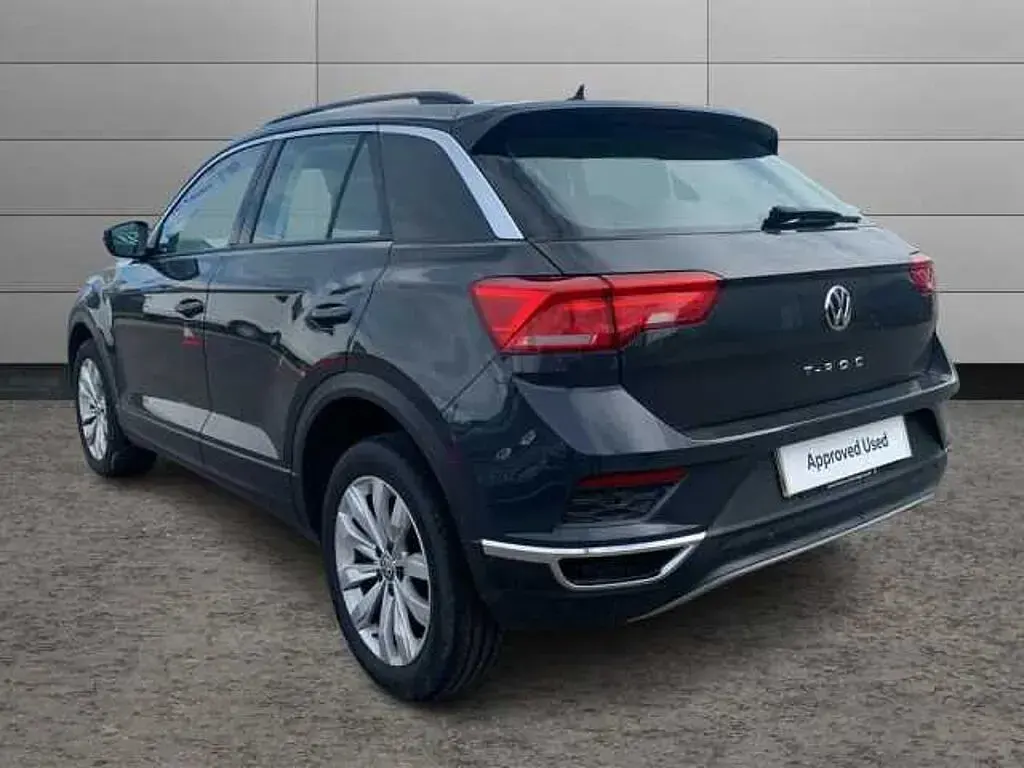 Used VW T-Roc SE 150 HP (110 kW) 2019 Grey SUV
