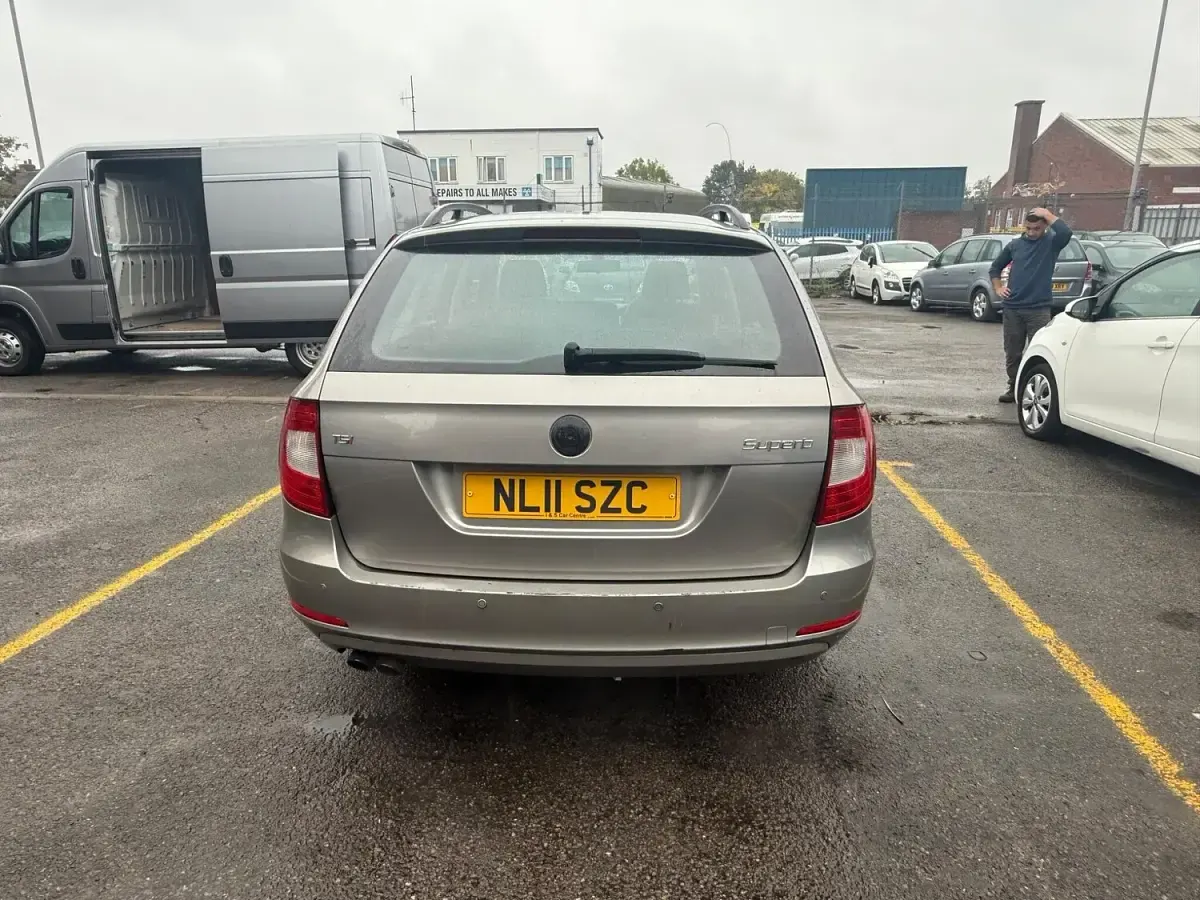 Used Skoda Superb 160 HP (117 kW) 2011 Beige Estate