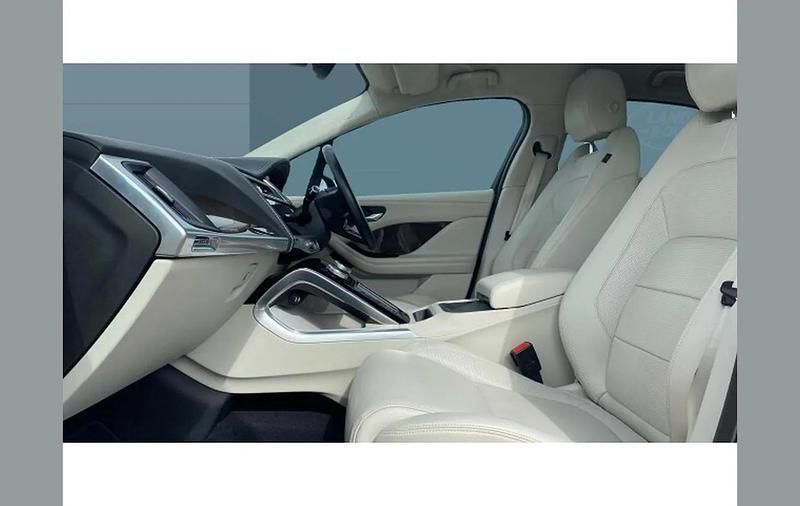 Usado Jaguar I-Pace First Edition 294 kW (400 HP) 2018 Vermelho SUV