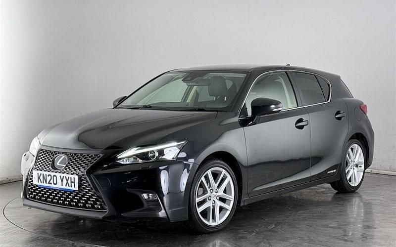 Used Lexus CT200h 136 HP (100 kW) 2020 Black Hatchback