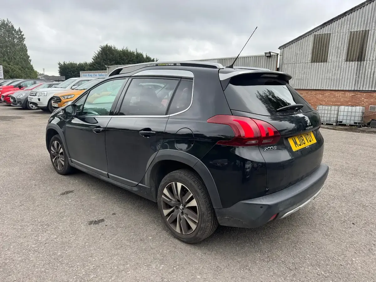 Usado Peugeot 2008 Allure 2018 Preto SUV