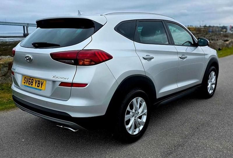 Used Hyundai Tucson SE 136 HP (100 kW) 2018 Silver SUV