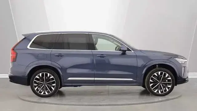 Usado Volvo XC90 Ultra 250 HP (183 kW) 2025 SUV