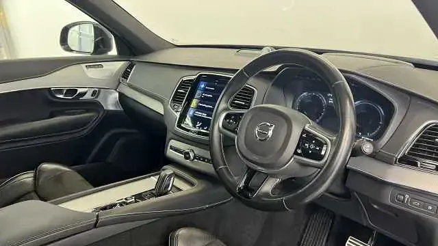 Used Volvo XC90 R-Design Pro 386 HP (283 kW) 2021 SUV