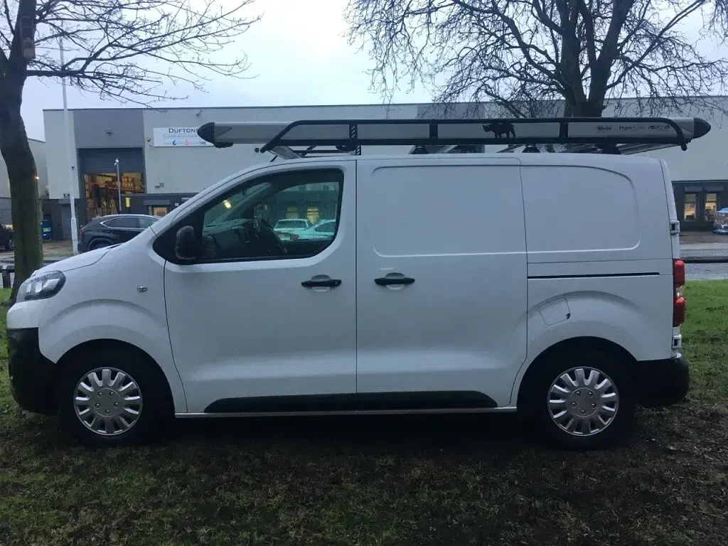 Used Citroën Dispatch 2020 White MPV
