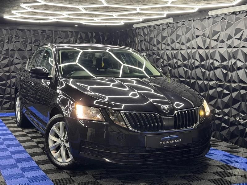 Used Skoda Octavia 116 HP (85 kW) 2019 Black Hatchback