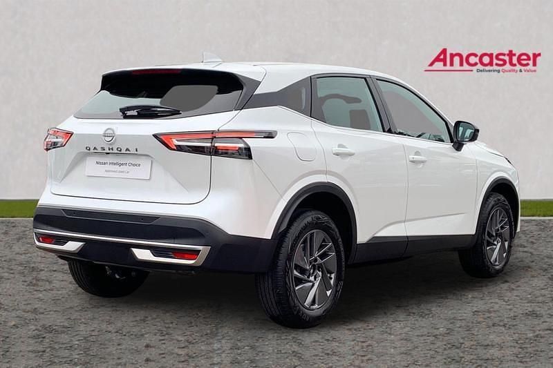 New Nissan Qashqai Acenta Premium 2025 Pearl  white SUV
