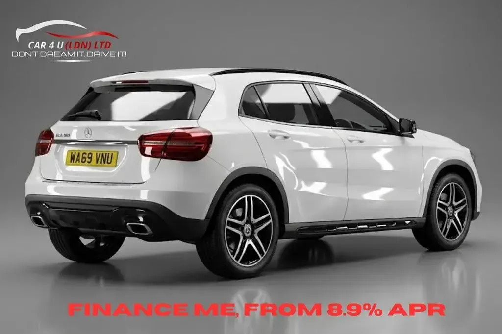 Used Mercedes GLA180 Urban 122 HP (89 kW) 2019 White SUV