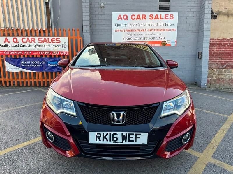 Używany Honda Civic SE Plus 2016 Czerwony Hatchback