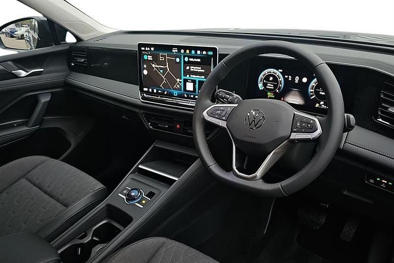 Used VW Tiguan Match 150 HP (110 kW) 2025 Urano grey SUV