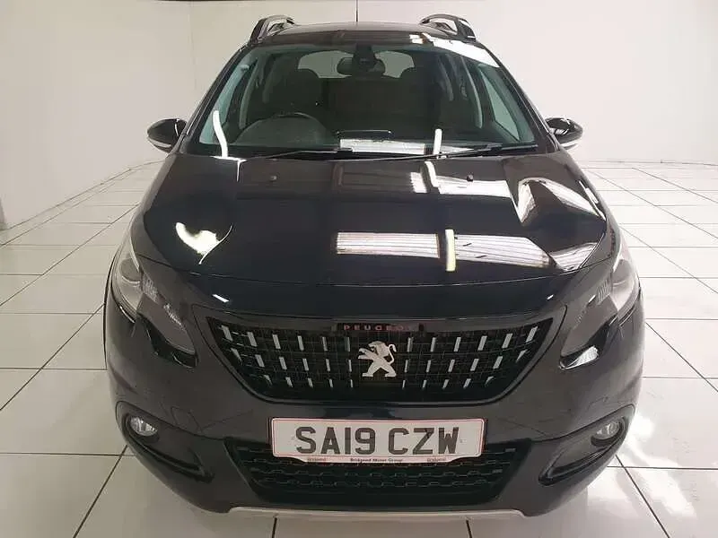 Used Peugeot 2008 GT-line 129 HP (94 kW) 2019 Grey SUV