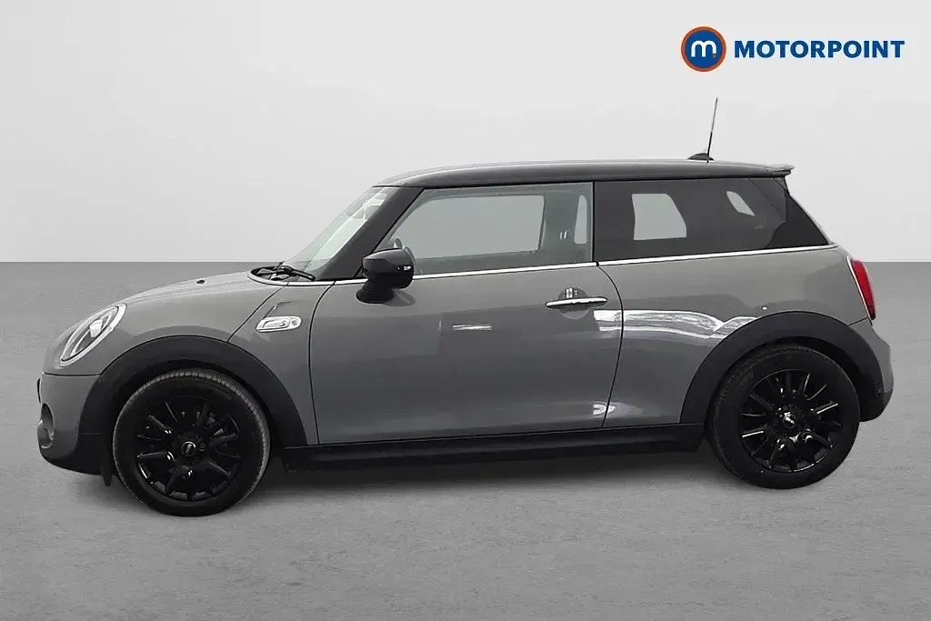 Gebraucht Mini Cooper S Classic 192 PS (141 kW) 2019 Grau Kleinwagen