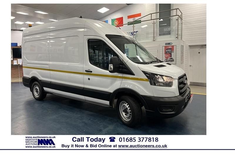 Used Ford Transit 130 HP (95 kW) 2021 White Van