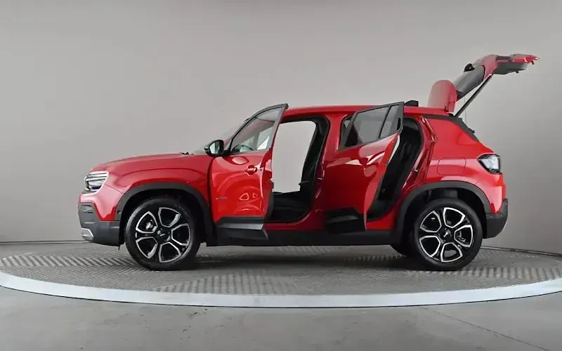 Used Jeep Avenger EV Summit 114 kW (156 HP) 2024 Red SUV