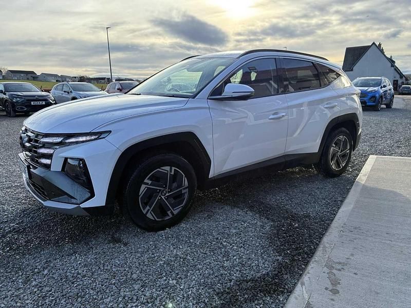 Used Hyundai Tucson Advanced 158 HP (116 kW) 2024 White SUV