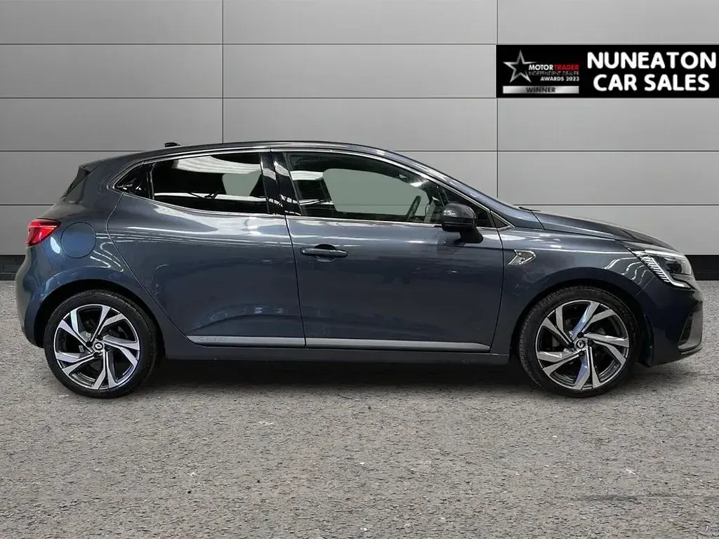 Used Renault Clio RS Line 90 HP (66 kW) 2021 Grey Hatchback