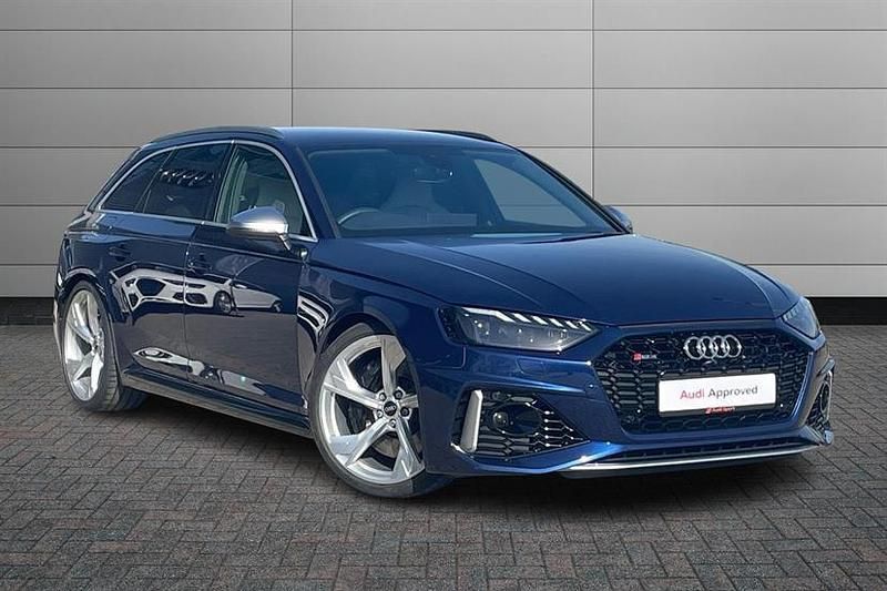 Used Audi RS4 Design 450 HP (330 kW) 2021 Blue Estate