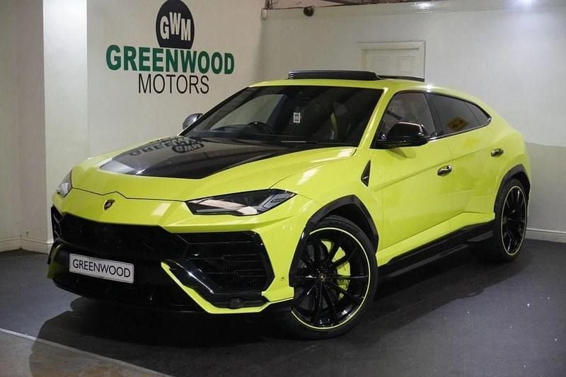 Green Used 2022 Lamborghini Urus SUV | £159,000 (Fair price) - Image 1/4