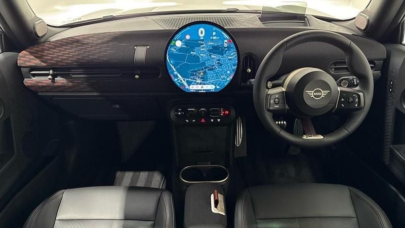 Używany Mini John Cooper Works Hatch 228 KM (167 kW) 2024 Biały Hatchback