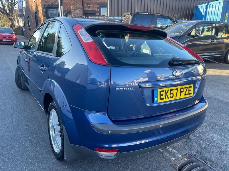 Used Ford Focus Ghia 2007 Blue Hatchback