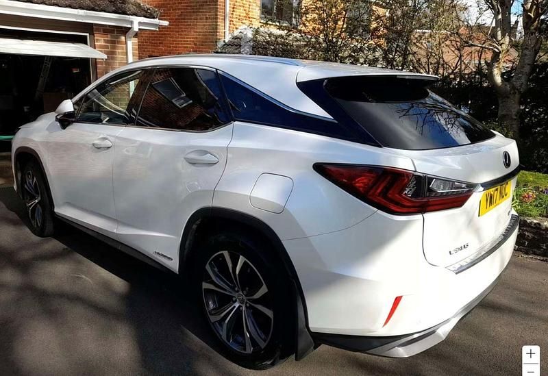 Used Lexus RX450h Luxury Line 2017 White SUV