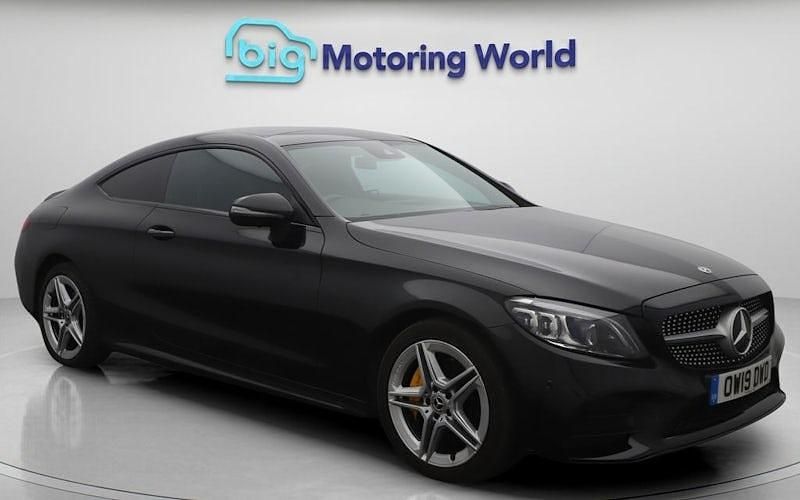 Used 2020 Mercedes C300 AMG Line Premium Plus Coupe | £18,900 (Fair price) - Image 1/4