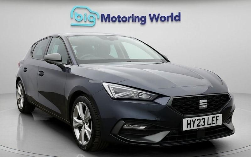Used Seat Leon FR 131 HP (96 kW) 2023 Grey Hatchback