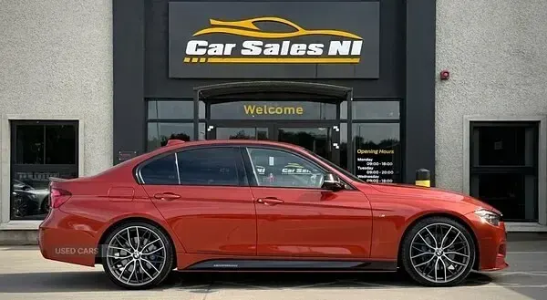 Used BMW 320 M Sport 187 HP (137 kW) 2019 Orange Sedan