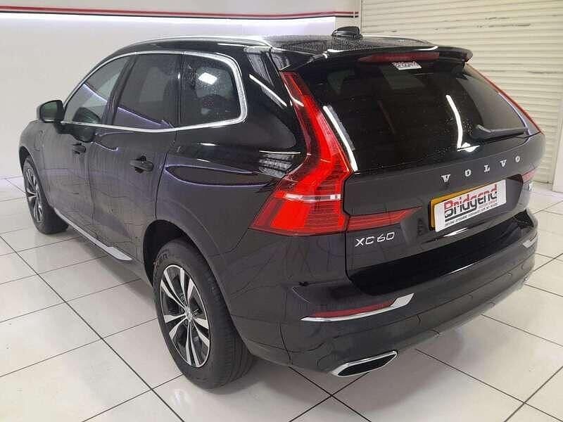 Used Volvo XC60 Inscription 190 HP (139 kW) 2021 Black SUV