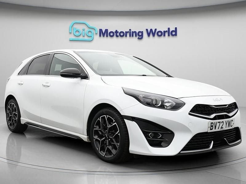 White Used 2022 Kia Ceed GT-Line Hatchback | £16,000 (Fair price) - Image 1/4