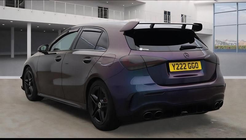 Used Mercedes A250 AMG Line Premium Plus 224 HP (164 kW) 2019 Multicoloured Hatchback