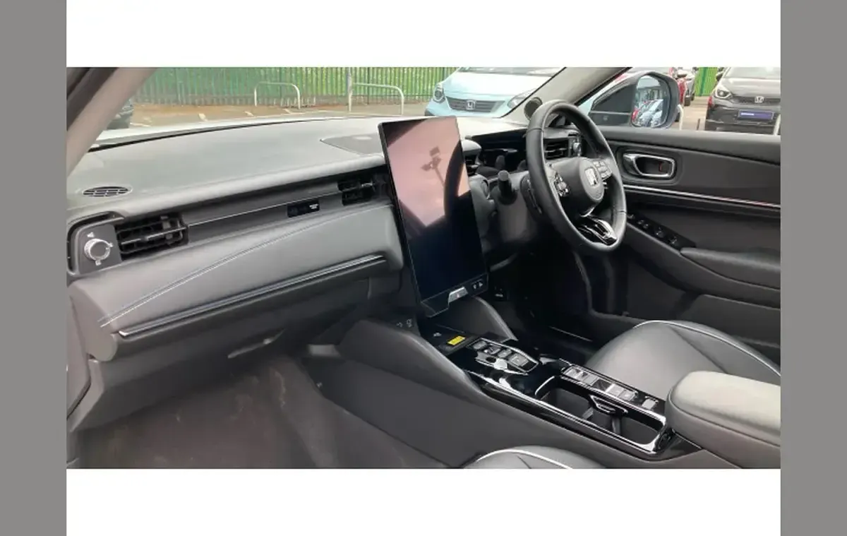 Used Honda e:Ny1 Elegance 150 kW (204 HP) 2024 White SUV