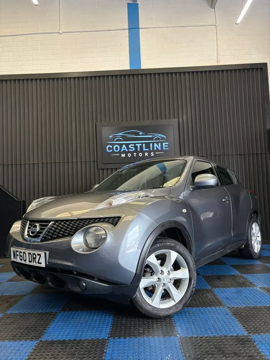 Used Nissan Juke Acenta 117 HP (86 kW) 2010 Grey SUV