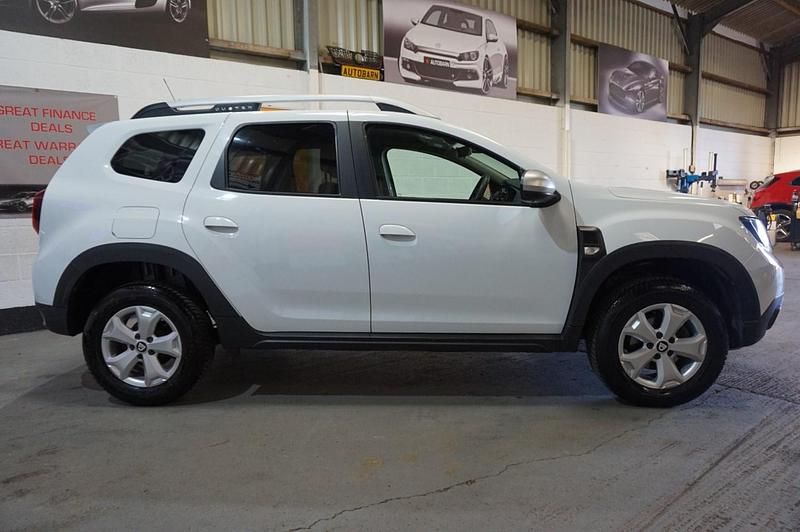 Used Dacia Duster Comfort 2018 White SUV