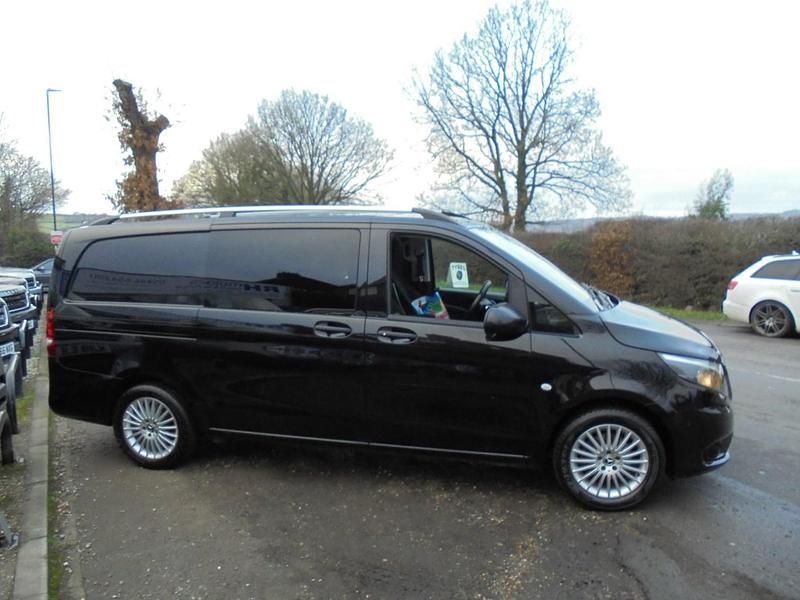 Used Mercedes Vito Premium 161 HP (118 kW) 2021 Black Van
