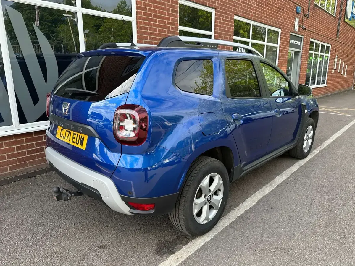 Second-hand Dacia Duster Comfort 2021 Albastru SUV