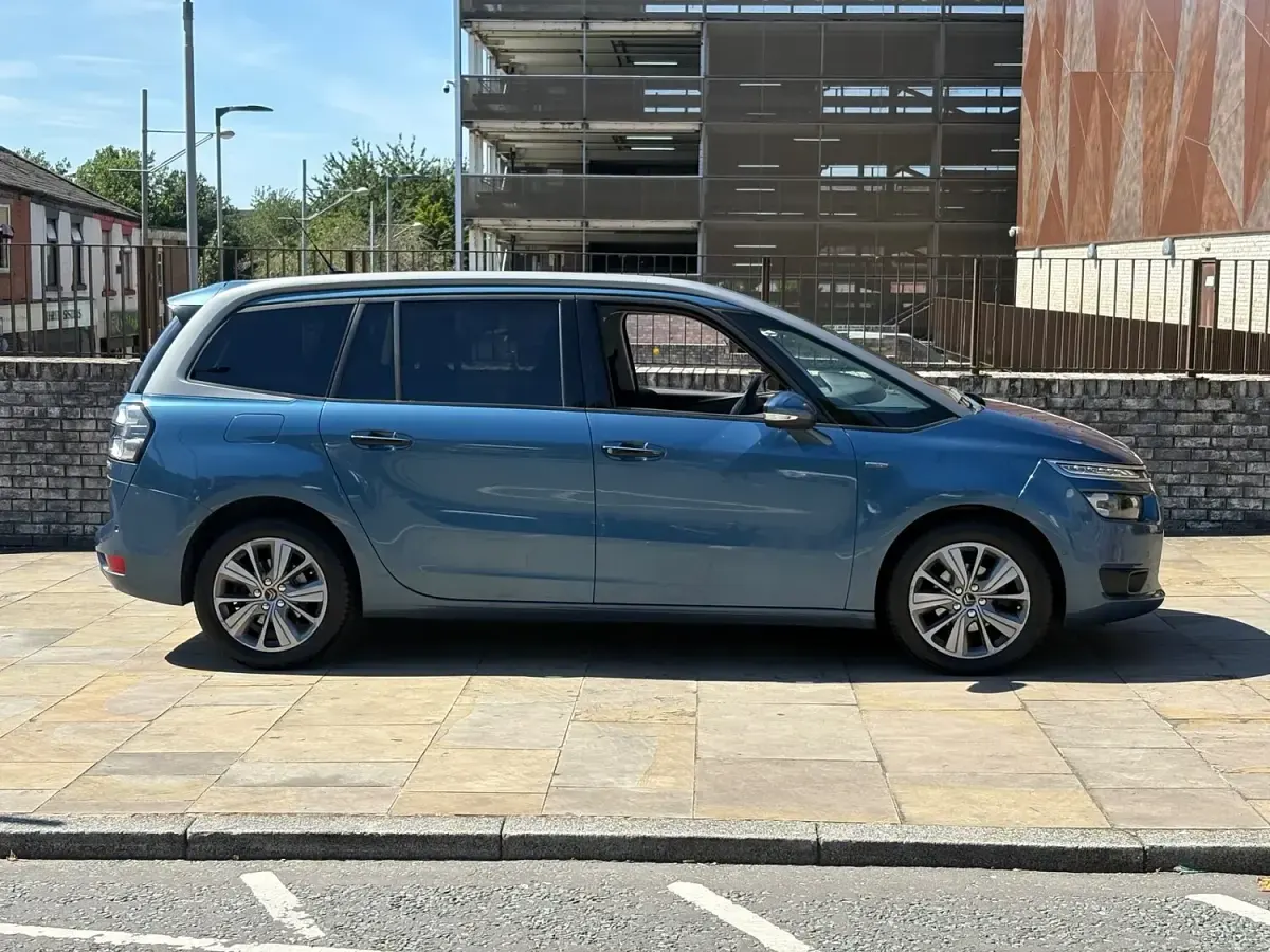 Used Citroën Grand C4 Picasso Exclusive 2015 Blue MPV