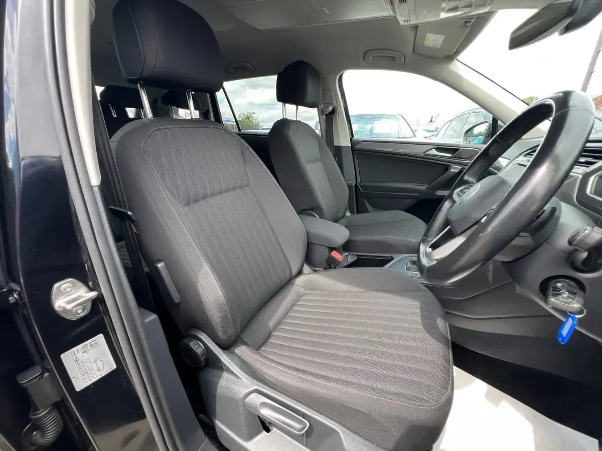 Used VW Tiguan Allspace Life 2022 Black SUV