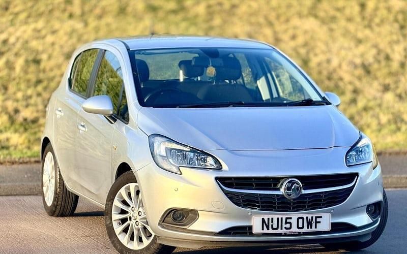 Used Vauxhall Corsa Excite 101 HP (74 kW) 2015 Silver Hatchback