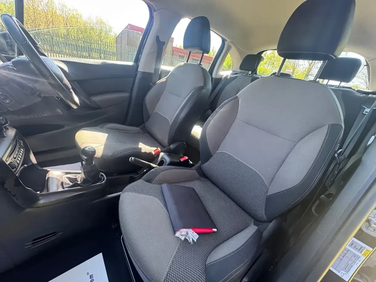 Begagnad Citroën C3 VTR Sport 68 HK (50 kW) 2013 Blå Halvkombi