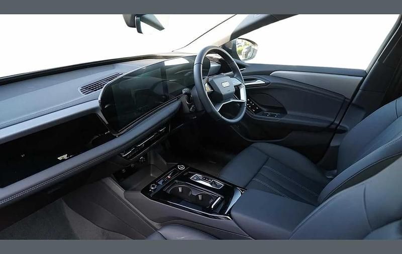 Used Audi e-tron Sport 310 kW (422 HP) 2025 Black SUV