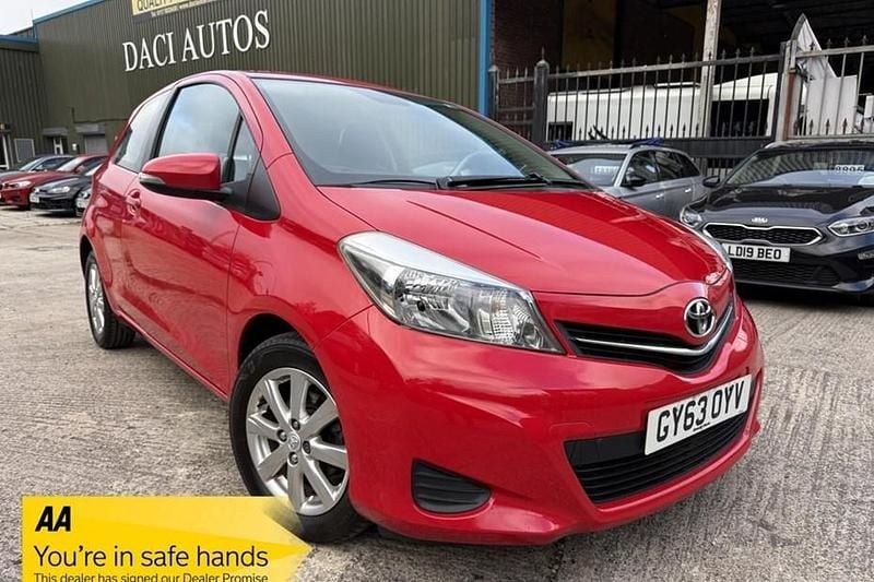 Red Used 2013 Toyota Yaris Hatchback | £5,295 (Fair price) - Image 1/1