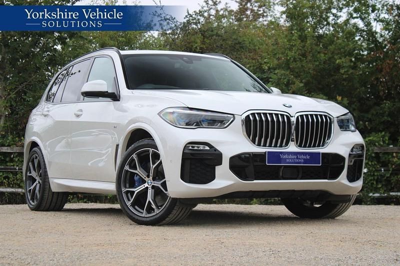 White Used 2019 BMW X5 M Sport SUV | £35,989 (Fair price) - Image 1/4