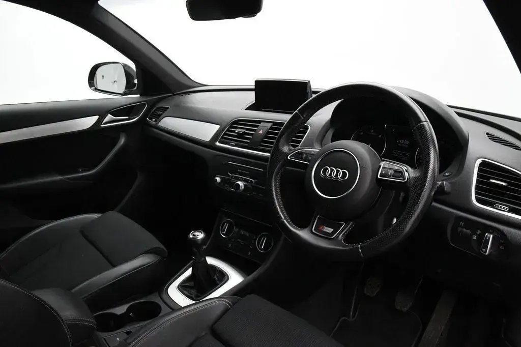 Used Audi Q3 S-Line 150 HP (110 kW) 2016 Black SUV