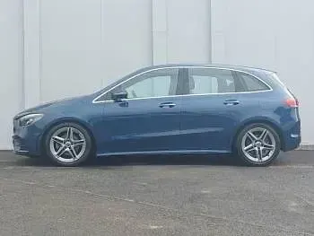 Used Mercedes B200 AMG Line Premium 163 HP (119 kW) 2019 Blue Hatchback