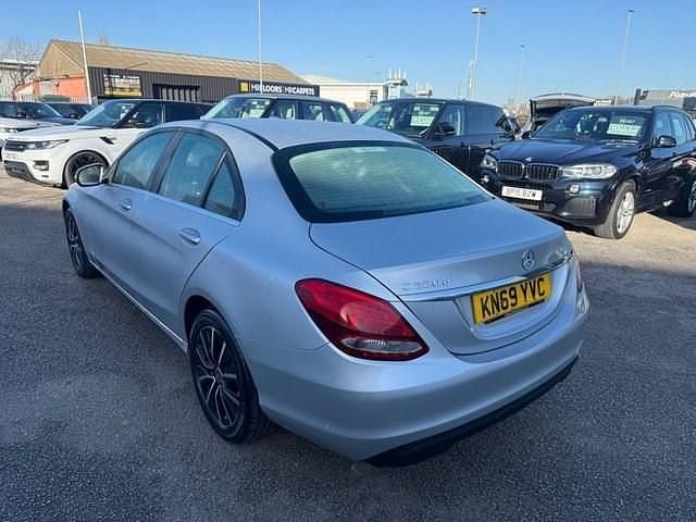 Used Mercedes C220 SE 194 HP (142 kW) 2019 Silver Sedan