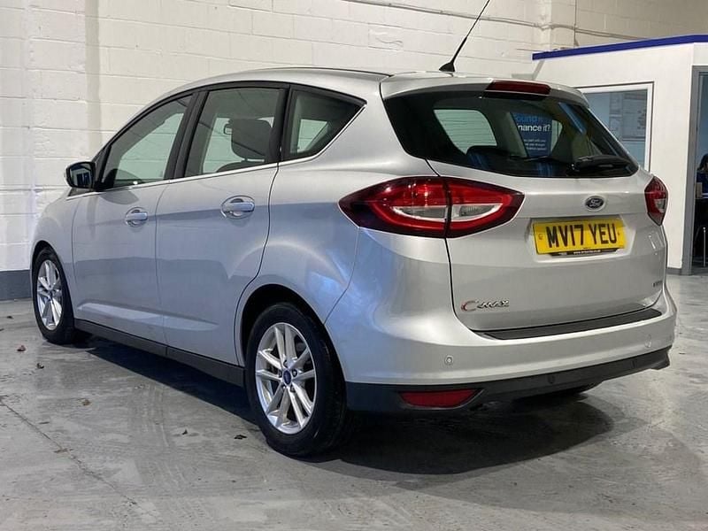 Used Ford C-MAX Zetec 100 HP (73 kW) 2017 Silver MPV